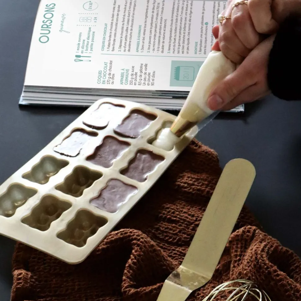 Coffret cadeau pâtisserie à offrir - livre & ustensiles